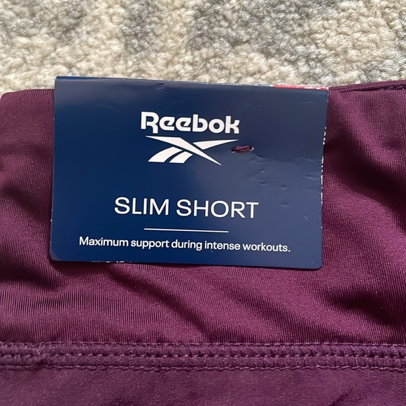 NWT Women’s Reebok Athletic Shorts - Picture 8 of 8